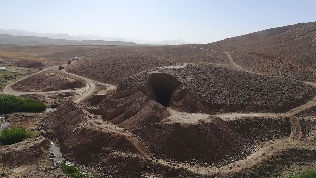تخریب دیواره سد هخامنشی بستان خانی در استان فارس