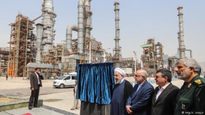 تحریم‌های نفتی ایران و جنگ بر سر قیمت نفت