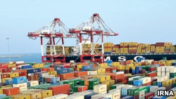 در دومین سال پیاپی، صادرات غیرنفتی ایران بیش از واردات