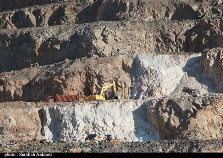 بازگشت ۴١ معدن غیرفعال فارس به مدار تولید