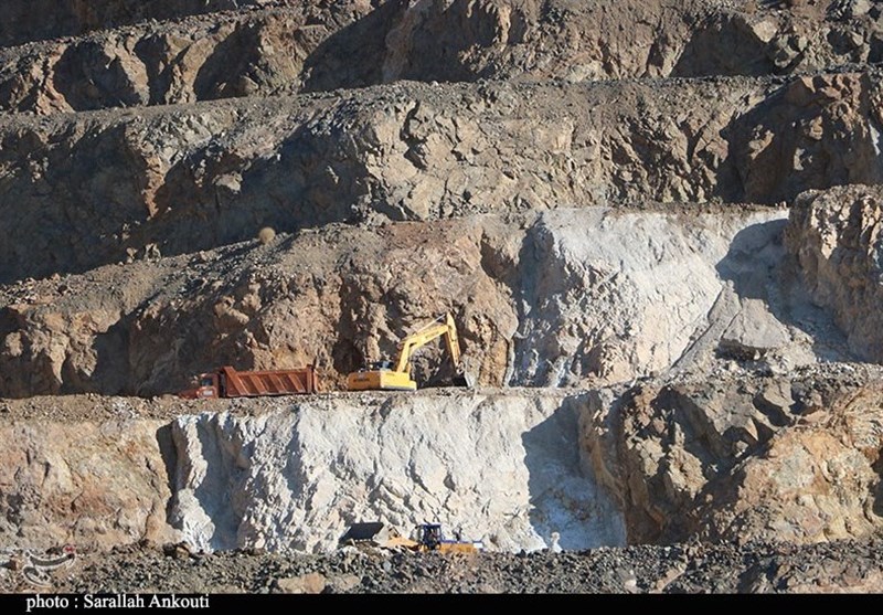 بازگشت ۴١ معدن غیرفعال فارس به مدار تولید