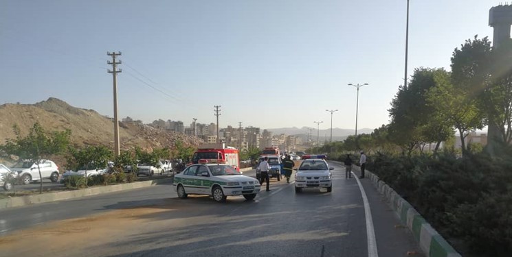 تصادف زنجیره‌ای ۶ خودرو در شیراز
