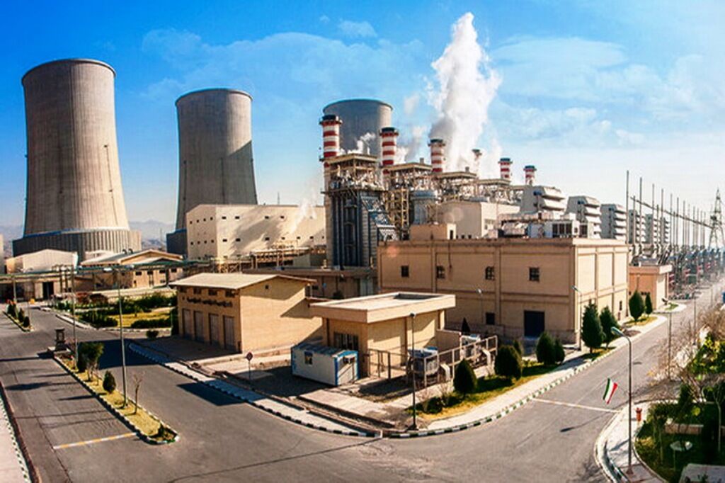 کاهش مصرف سوخت مایع در نیروگاه‌های فارس،گامی در راستای رفع آلودگی
