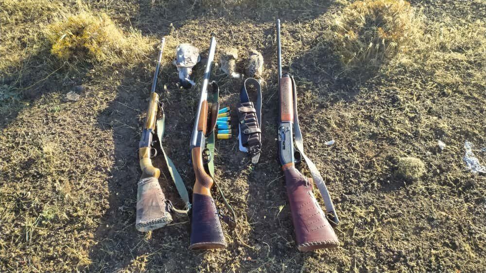 ۳۲ قبضه سلاح غیر مجاز از شکارچیان در کازرون کشف شد