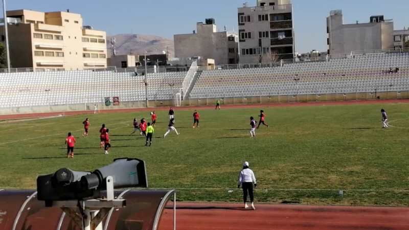 فوتبال برتر بانوان؛ تیم قشقایی شیراز مقابل سارگل بوشهر شکست خورد