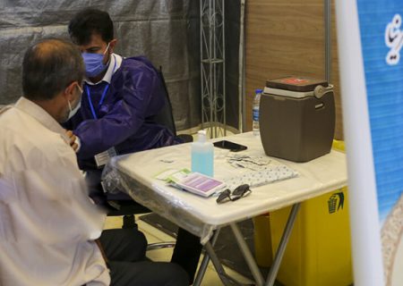 نیمی از جمعیت فارس ۲ دُز واکسن کرونا را دریافت کردند