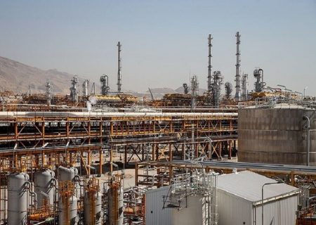 انبار نفتی شرق فارس در جهرم احداث شود
