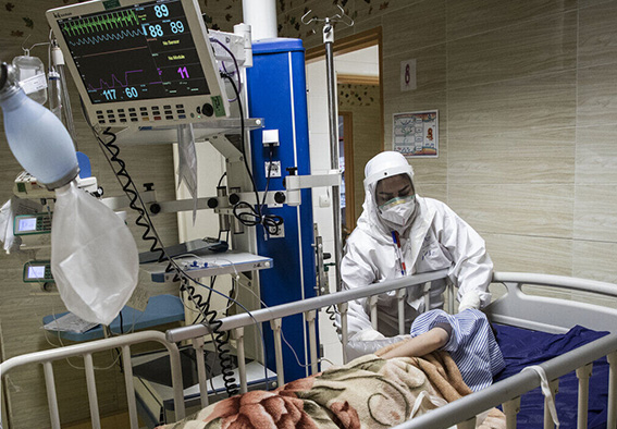 ۵۴ بیمار مبتلا به کرونا در بخش مراقبت‌های ویژه بیمارستان‌های فارس بستری هستند