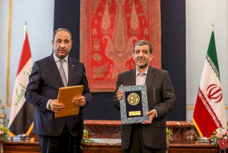 تفاهمنامه همکاری‌های گردشگری بین ایران و عراق امضا شد