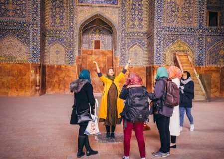 گردشگران ۲.۵ میلیارد دلار در ایران خرج کردند