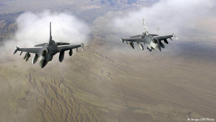 ارتش امریکا بزرگترین بمب خود را روی افغانستان انداخت