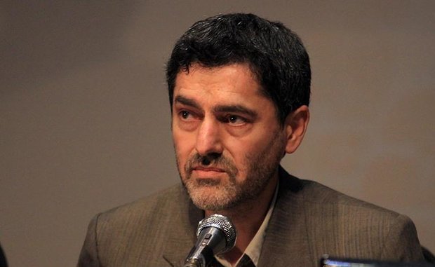 نماینده شیراز: رئیس دانشگاه علوم پزشکی احساس فراقانونی می‌کند