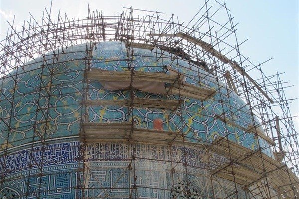 جمع‌آوری داربست‌ مسجد امام اصفهان پس از ۱۰ سال