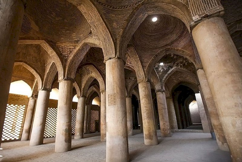 مسجد جامع عتیق اصفهان، یکی از مساجد کهن جهان اسلام