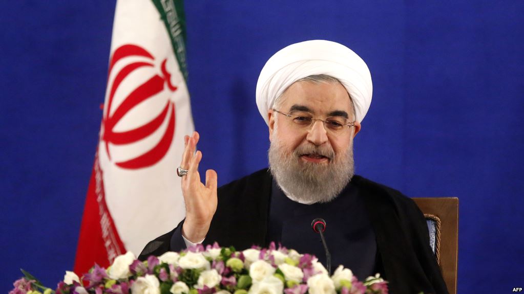 سقوط دوباره بهای نفت: چالشی تازه برای حسن روحانی
