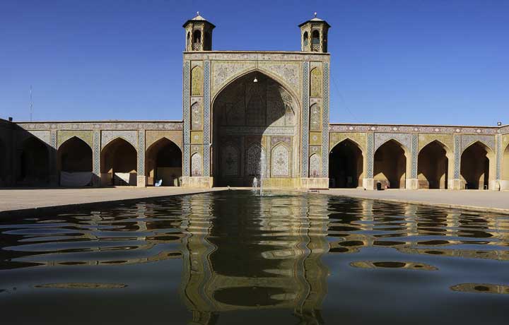 وضعیت کاشی‌های «مسجد وکیل» شیراز