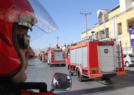 آیین تجلیل از آتش نشانان برتر در شیراز برگزار شد