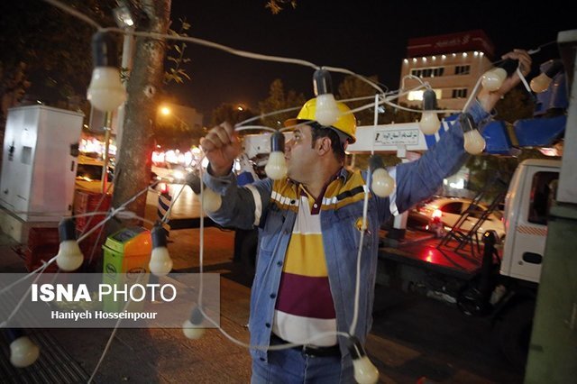 اجرای طرح جمع‌آوری ریسه‌ و چتر روشنایی در شیراز