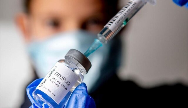 حدود ۳۶ درصد مردم فارس علیه کرونا واکسینه شده‌اند