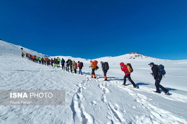 گرفتار شدن یک تیم ۷ نفره کوهنوردی شیرازی در کوه دنا