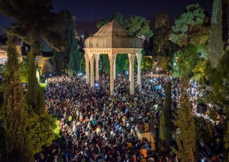 «اقبال سفرهای داخلی به شیراز زیادتر شده است»