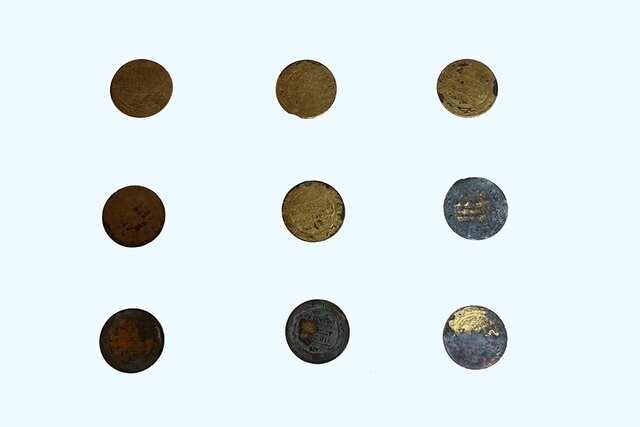کشف و ضبط ۹ سکه در بندرعباس