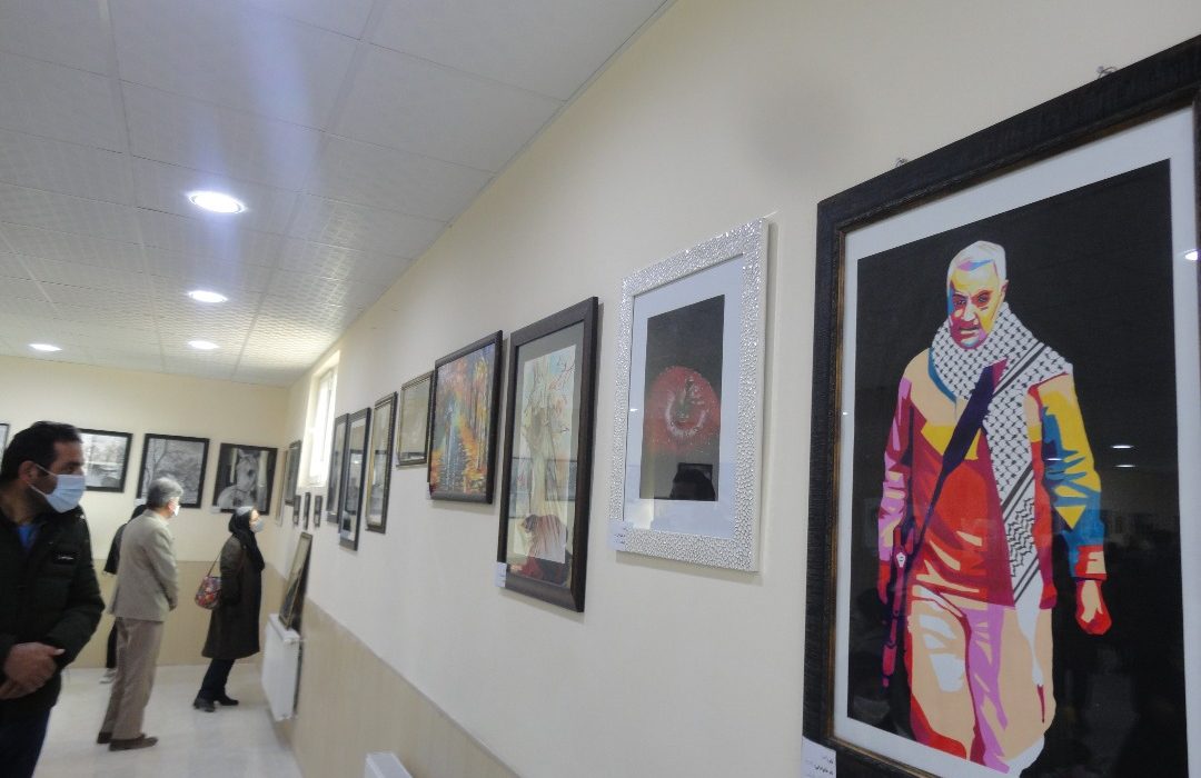 گشایش نمایشگاه هنری ترنج در آباده