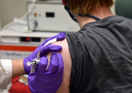 بایون‌تک و فایزر برای عرضه واکسن خود در آمریکا درخواست مجوز می‌کنند