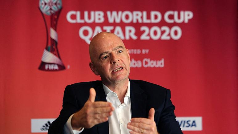 رئیس فیفا از گسترش جام باشگاه‌های جهان و پر شدن استادیو‌م‌ها در جام جهانی قطر دفاع کرد