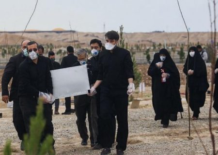 مرگ ۴۳۴ نفر دیگر بر اثر کرونا در ایران؛ وزارت بهداشت: آمار فوتی‌ها بیشتر می‌شود