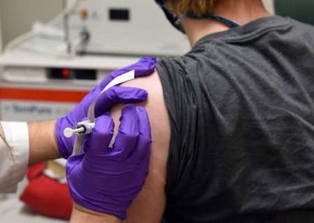 شرکت داروسازی فایزر به دنبال تایید واکسن کرونا تا ۵ هفته دیگر است