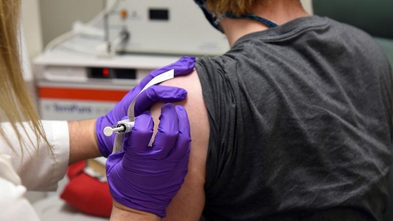 شرکت داروسازی فایزر به دنبال تایید واکسن کرونا تا ۵ هفته دیگر است