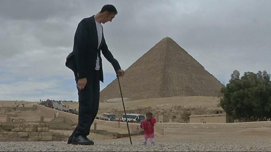 ملاقات بلندترین مرد جهان با کوتاه‌ترین زن جهان در مصر
