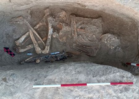آشکار شدن قبور باستانی دشت مغان در عملیات راهسازی