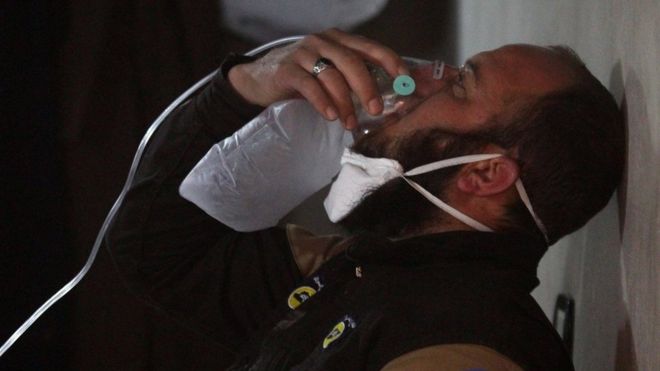 شمار قربانیان “حمله شیمیایی” در ادلب سوریه به ۵۸ نفر رسید