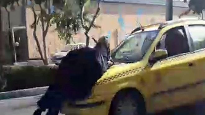 بازداشت راننده تاکسی جنجال‌آفرین در اصفهان