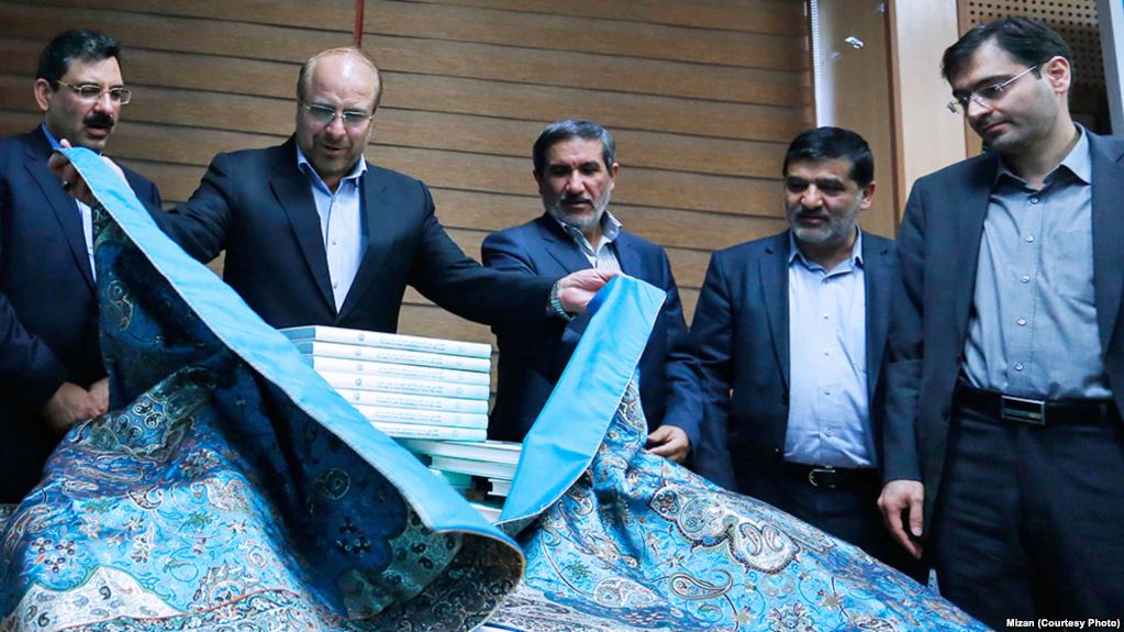 ابراز نگرانی ۱۴ عضو شورای شهر در مورد فعالیت انتخاباتی شهردار تهران