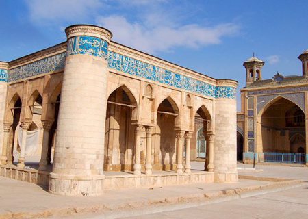 قدیمی‌ترین مسجد فارس در حال مرمت است