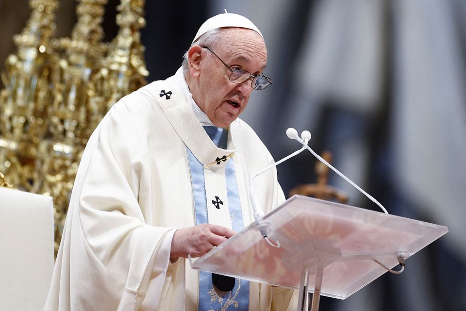 پاپ: خشونت علیه زنان، دشمنی با خداوند است