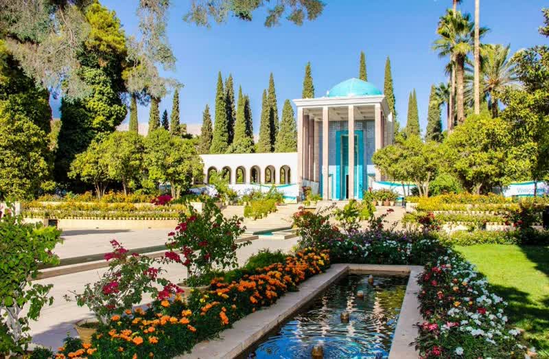 بازدید از آرامگاه سعدی در روز اول اردیبهشت رایگان است