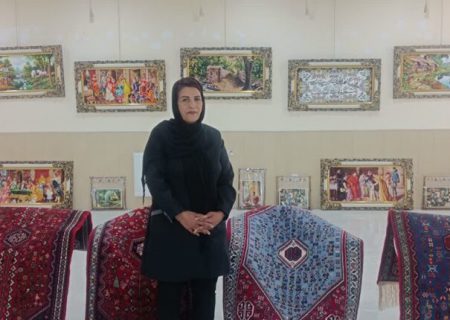 نمایشگاه فرش و تابلو فرش در نگارخانه استاد ذوالفنون آباده افتتاح شد