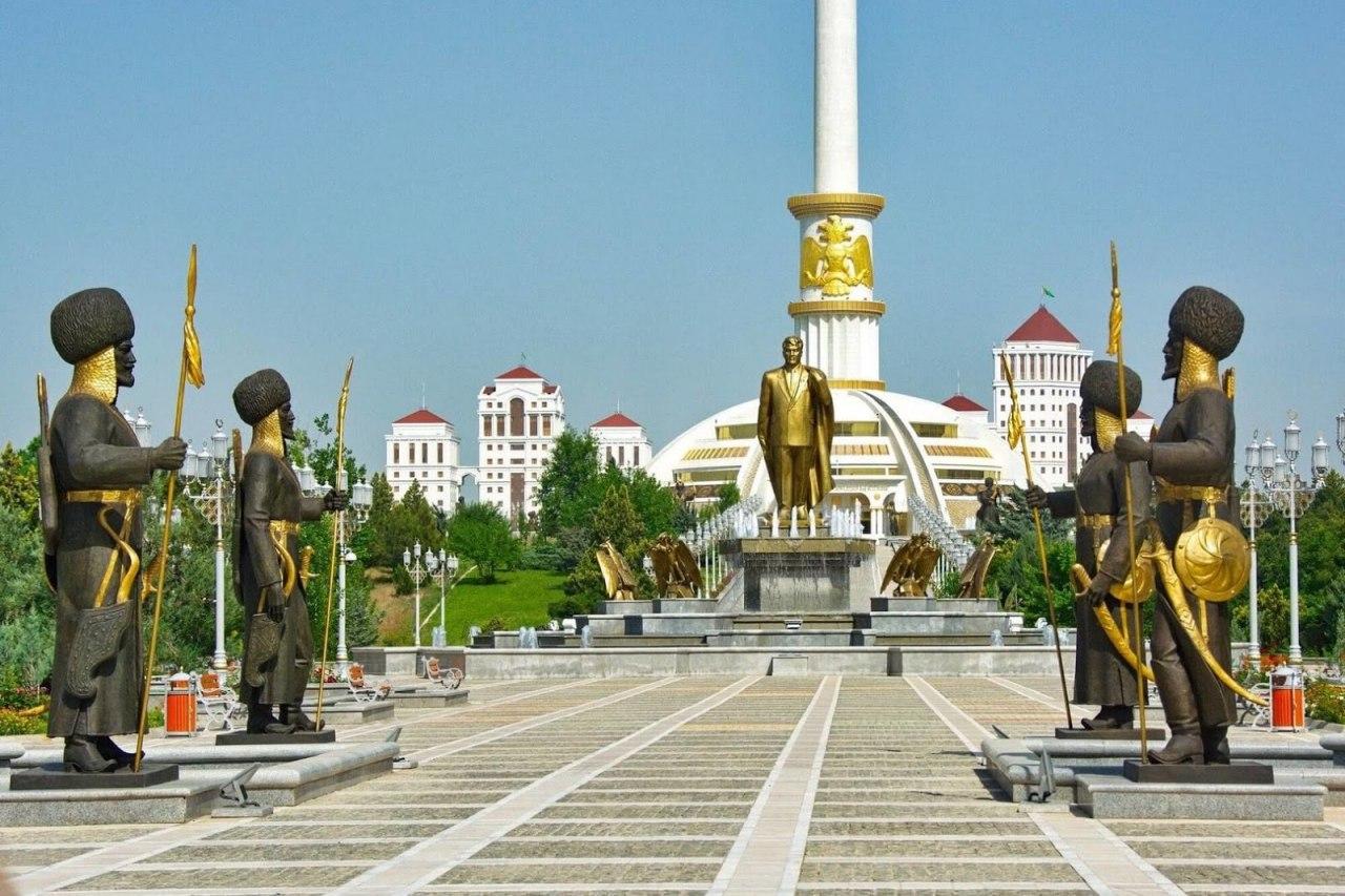 ترکمنستان صحبت از کرونا را ممنوع کرد