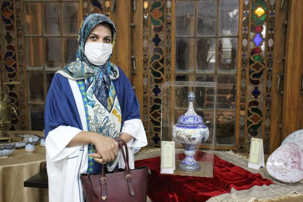 زن ایرانی برگزیده جایزه بین‌المللی صنایع‌ دستی ۲۰۲۱ شد